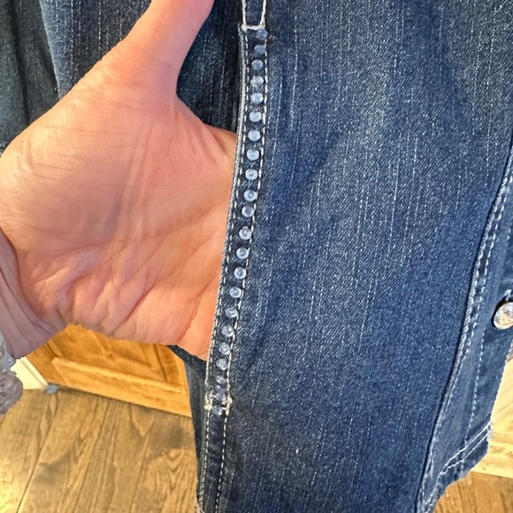 Quacker Factory Womens XL Denim Jacket Rhinestone Studded Button Front Blue Dark - Picture 8 of 8